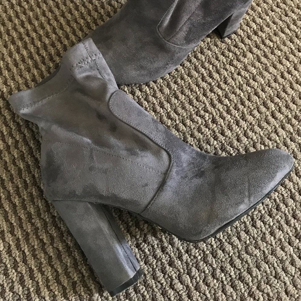 Taupe (Grey) velvet booties! WORN ONCE. size 9